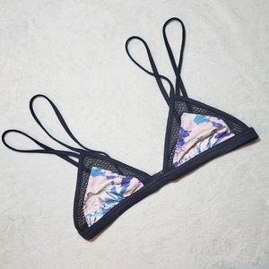 Victoria’s Secret Tropical Bikini Top 🌴